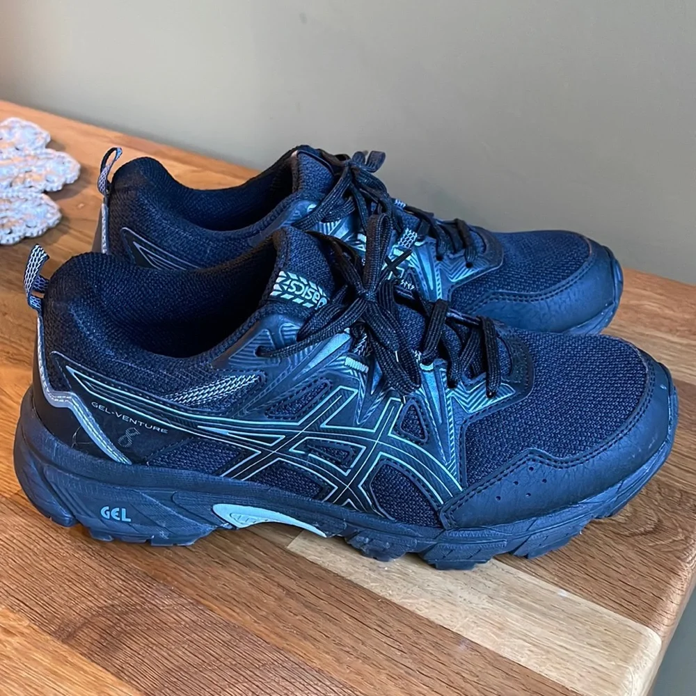 ASICS Gel-Venture 8 — Mens size 7 - Womens size 8.5 - Picture 2 of 9